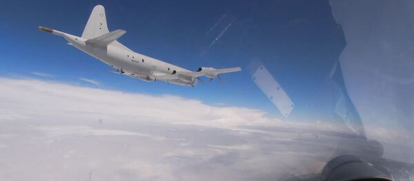Су-27 перехватили американские бомбардировщики В-52H над Балтикой - Sputnik Таджикистан