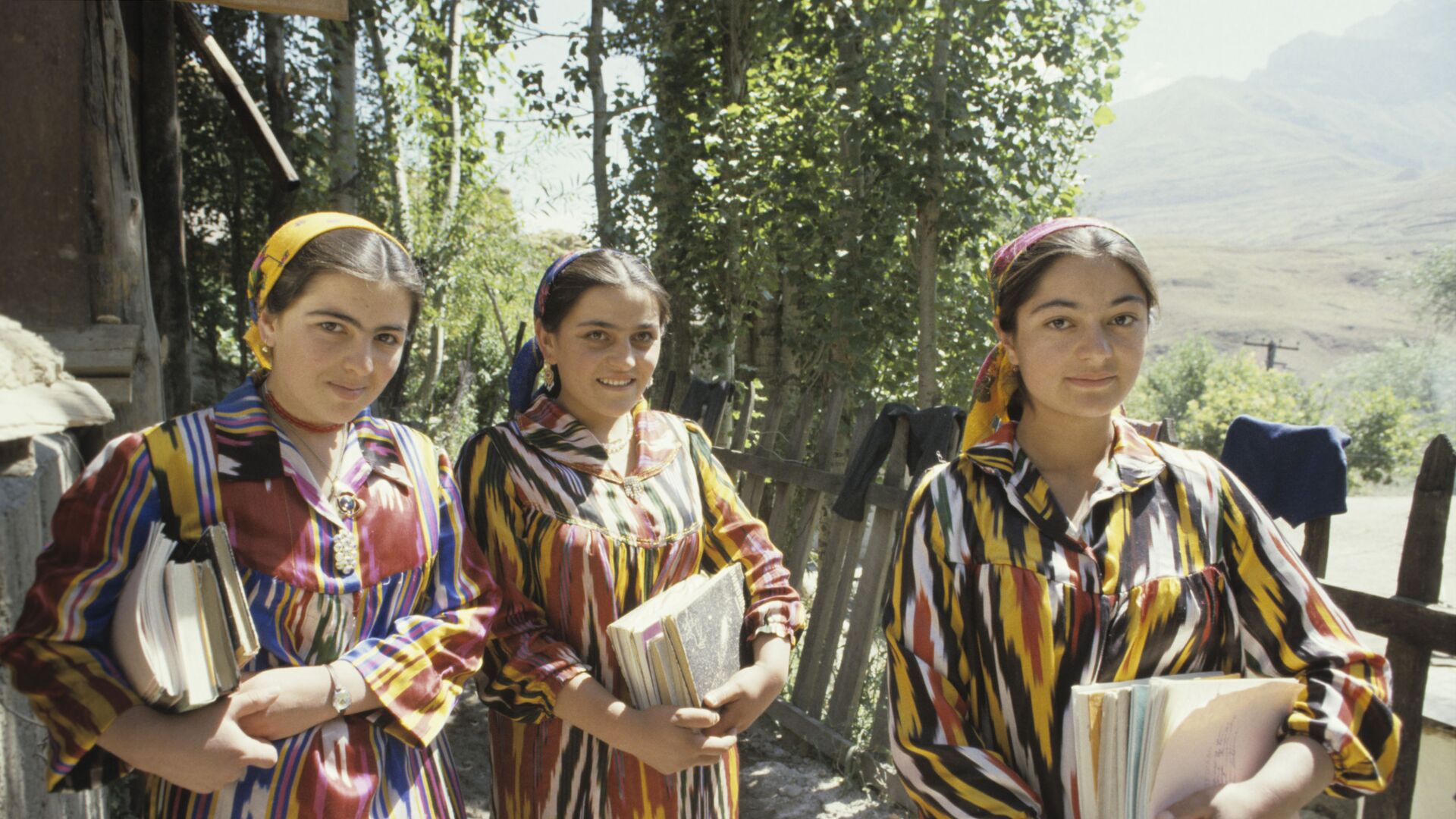 Таджикская ССР. Жители кишлака Зидди (Зидды) - Sputnik Таджикистан, 1920, 28.12.2021