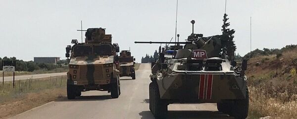 Россия и Турция провели совместное патрулирование в Сирии  - Sputnik Таджикистан