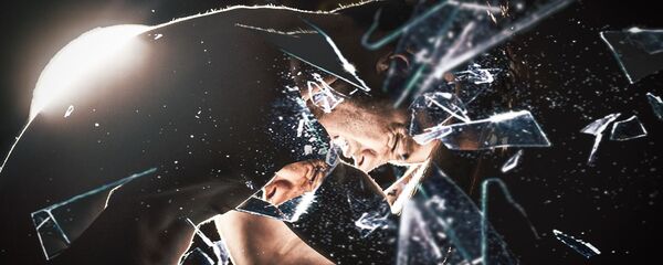 Разбитое зеркало - Sputnik Тоҷикистон