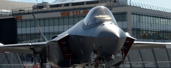 Истребитель-бомбардировщик Lockheed Martin F-35 Lightning II - Sputnik Таджикистан