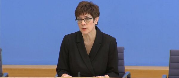 Олмон даъват кардааст, ки фаҳмиши муштараке бо НАТО дар бораи таҳдиди Русия таҳия карда шавад - Sputnik Тоҷикистон