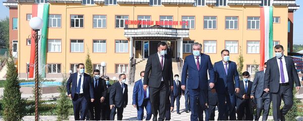 Открытие районной больницы №5 в джамоате Далион Боло Деваштичского района - Sputnik Тоҷикистон