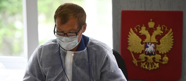 Голосование по внесению поправок в Конституцию РФ в регионах России Голосование по внесению поправок в Конституцию РФ в регионах России - Sputnik Таджикистан