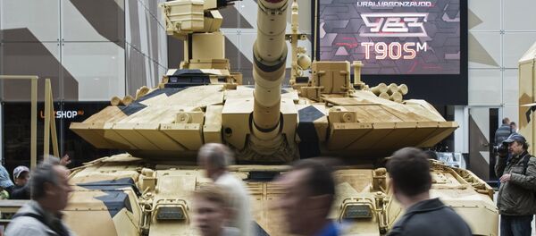 Танк Т-90МС на международном военно-техническом форуме - Sputnik Таджикистан