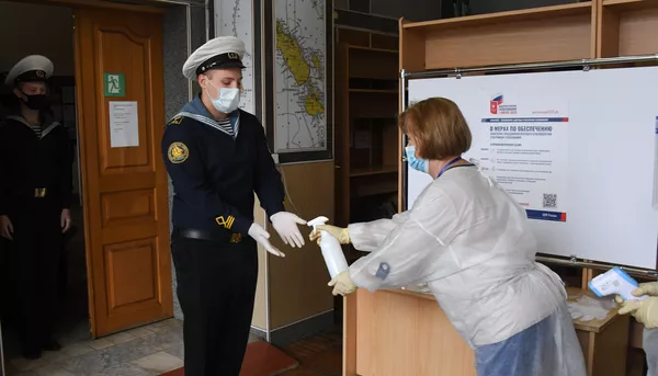 Интихобот дар даврони пандемия: амалҳои эҳтиётӣ дар ҳавзаи интихоботӣ Интихобот дар даврони пандемия: амалҳои эҳтиётӣ дар ҳавзаи интихоботӣ - Sputnik Тоҷикистон