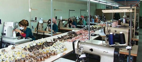 В Исфаре открылась обувная фабрика - Sputnik Тоҷикистон