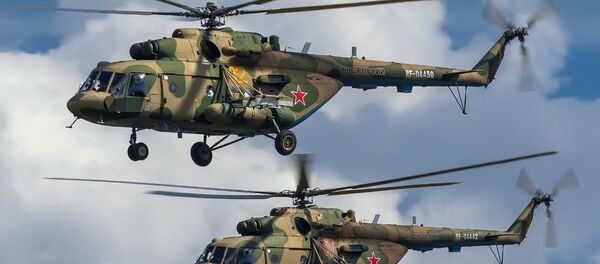 Два транспортно-боевых вертолета Ми-8 МТВ 5-1 - Sputnik Таджикистан